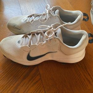 Nike molded baseball cleats, men’s 11
